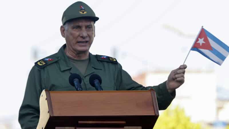 Kuba ruošiasi blogiausiam scenarijui: šalis teigia, kad yra pasirengusi galimam JAV puolimui