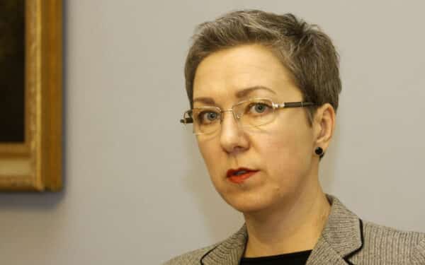 Vyriausybė priėmė sprendimą: siūloma iš pareigų atšaukti Lietuvos ambasadorę Pietų Korėjoje