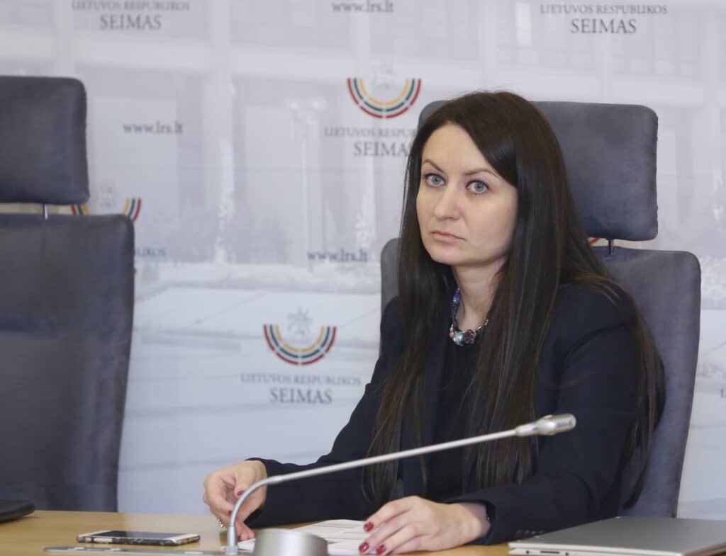 E. Samoškaitė pradeda dirbti L. Kukuraičio atstove spaudai. Mariaus Morkevičiaus (ELTA) nuotr.