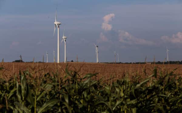 Energetikos sektorius keičiasi: vėjo ir saulės elektrinių galia pasiekė 6 GW