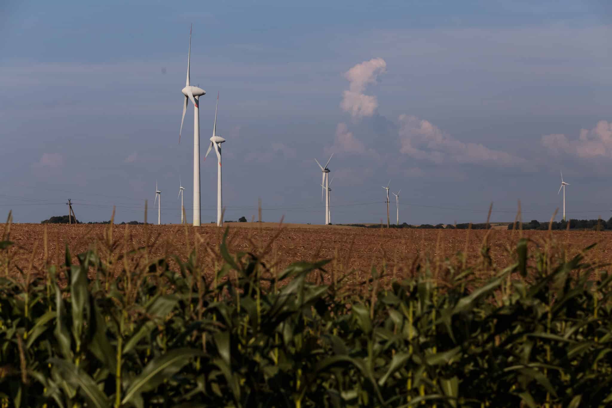 Energetikos sektorius keičiasi: vėjo ir saulės elektrinių galia pasiekė 6 GW