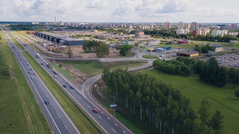 Nuo šiandien – pokyčiai keliuose: didėja leistinas greitis, tačiau ekspertai ragina įsivertinti sąlygas