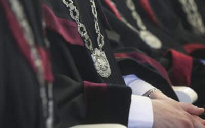 Sukčiavimo schema keliauja į teismą: kriptovaliutų kasimo įrangos pasisavinimas ir išplauti milijonai