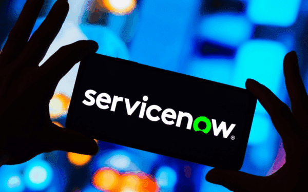 „ServiceNow“ prarado 60 proc. nuo piko – ar investuotojai sulauks atsigavimo signalo?