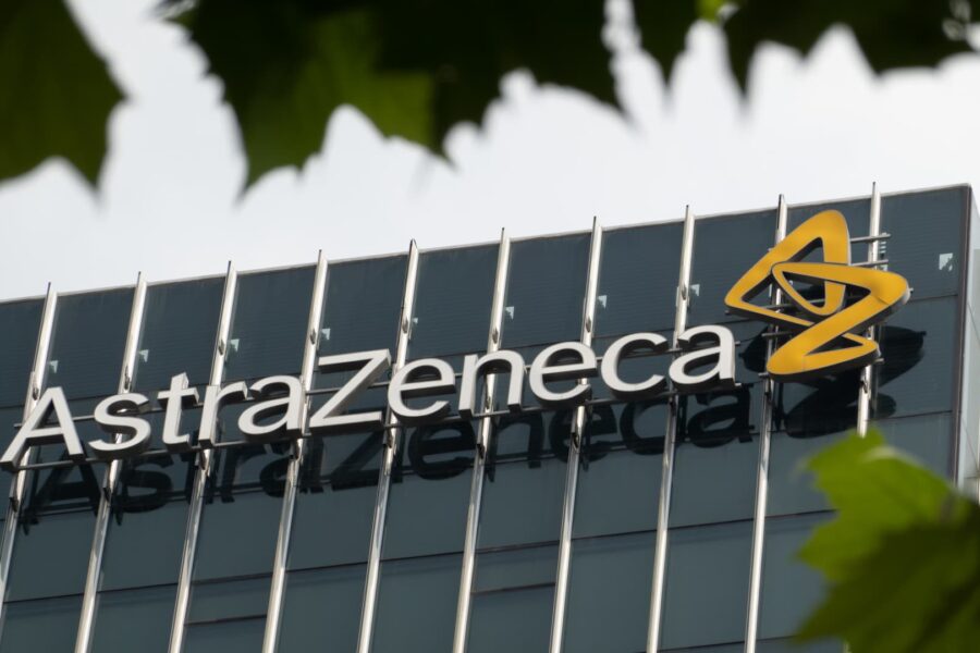 Kodėl ekspertai nepritarė „AstraZeneca“ vaistui? FDA komitetas pasigedo svarių įrodymų