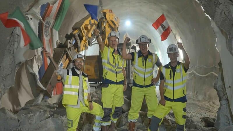 Po Alpėmis kasamas rekordinis tunelis – ar jis pakeis krovinių srautus tarp Šiaurės ir Pietų Europos?