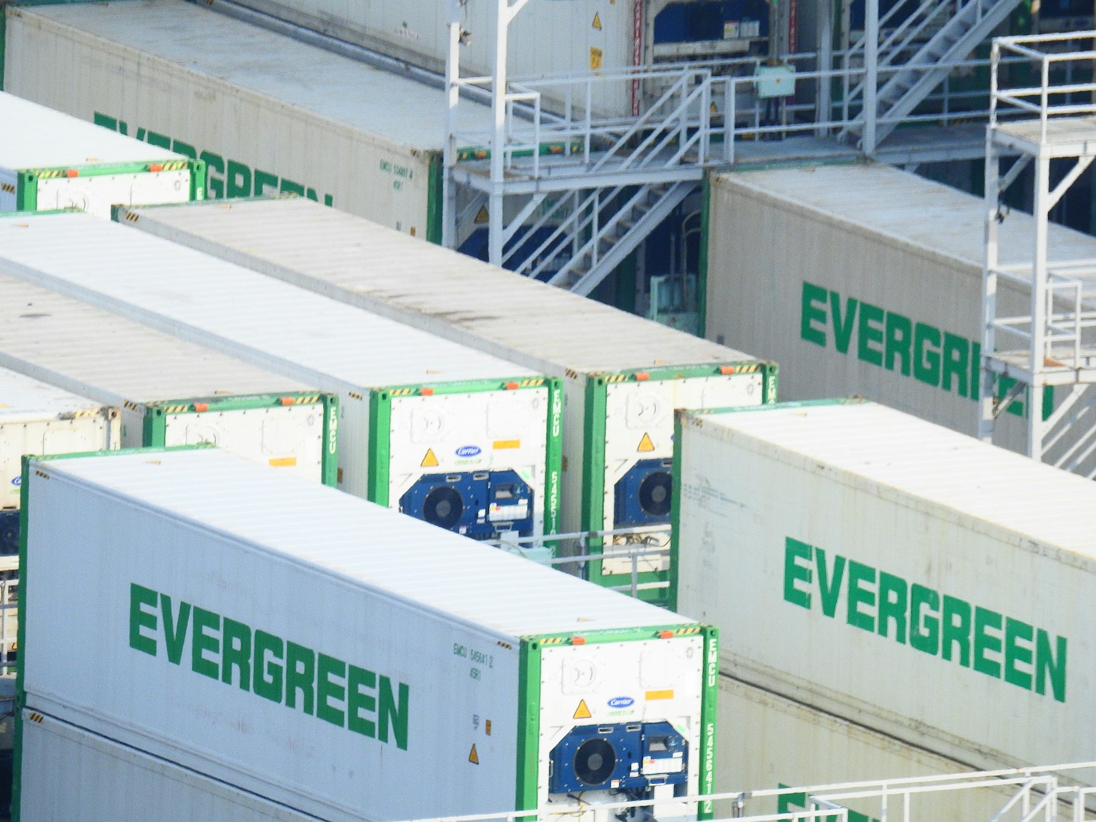 Dideli baterijų parkai Lietuvoje: kaip jie keis tinklo stabilumą ir sąskaitas už energiją