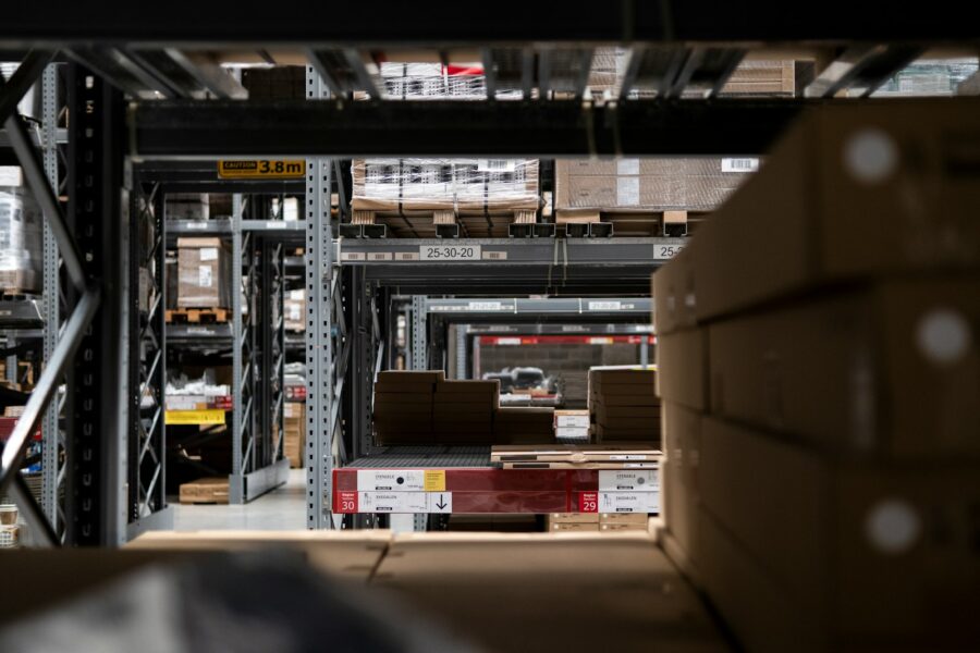 Parcel boxes warehouse return label barcode scanner