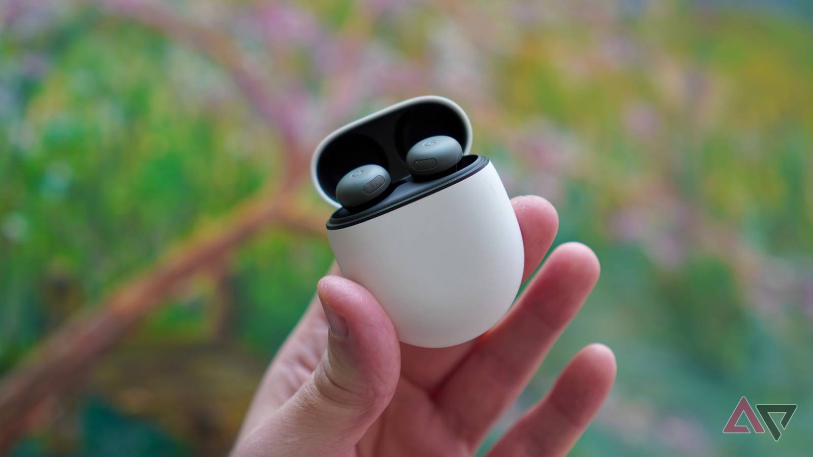 „Google Pixel Buds“ valdymas „Android“ telefonuose sutriko – mygtukai pradingsta arba užšąla