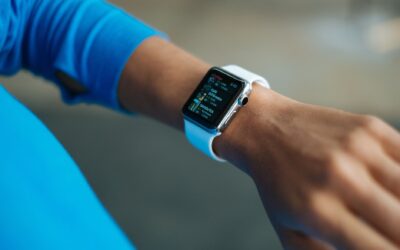 Ar išmanusis laikrodis gali pakeisti šeimos gydytoją: kaip realiai išnaudoti sveikatos funkcijas