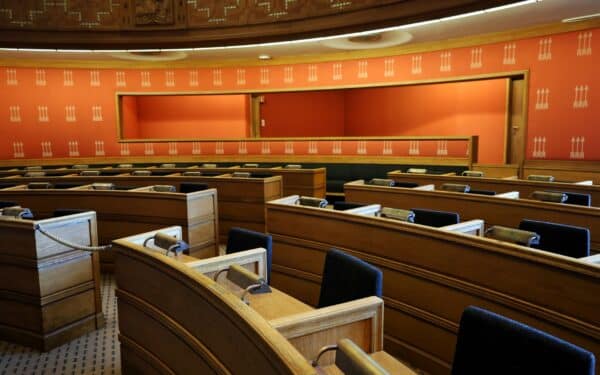 Diskusija dėl lobizmo tvarkos atnaujinimo: kaip aiškesnės taisyklės gali keisti politikų ir verslo santykį