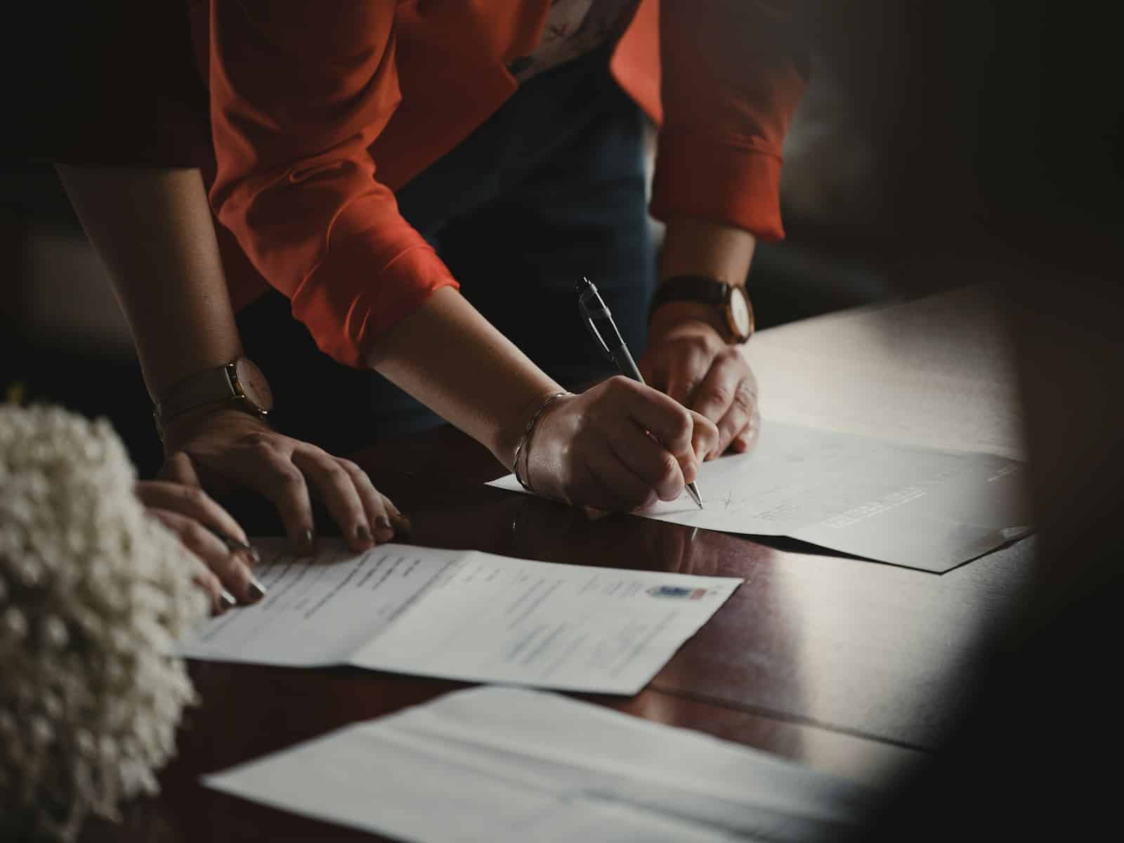 Ilgalaikės būsto nuomos verslas: kaip smulkiems investuotojams išlikti pelningiems po palūkanų ir mokesčių pokyčių