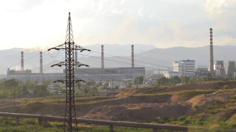 Kaip gamybos sektoriaus energijos sąnaudos transformuoja kainas ir investicijas Lietuvoje
