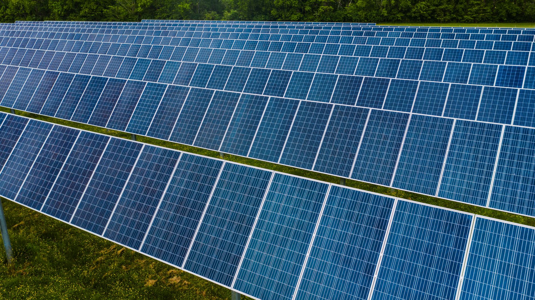 Kaip mikrotinklai ir vietiniai gamintojai gali padėti Lietuvai atlaikyti elektros sutrikimus