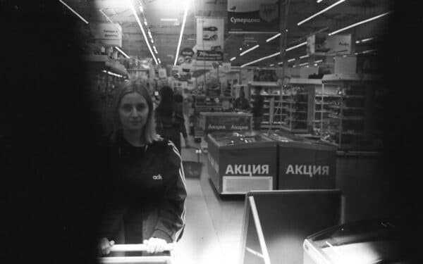 Kaip pasikeitė apsipirkimas po pandemijos: ką nauji vartojimo įpročiai reiškia Lietuvos verslui ir kainoms