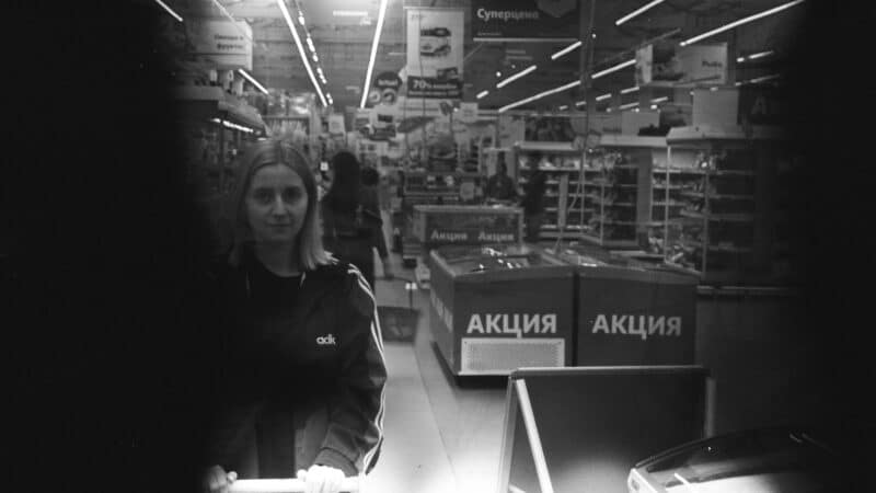 Kaip pasikeitė apsipirkimas po pandemijos: ką nauji vartojimo įpročiai reiškia Lietuvos verslui ir kainoms