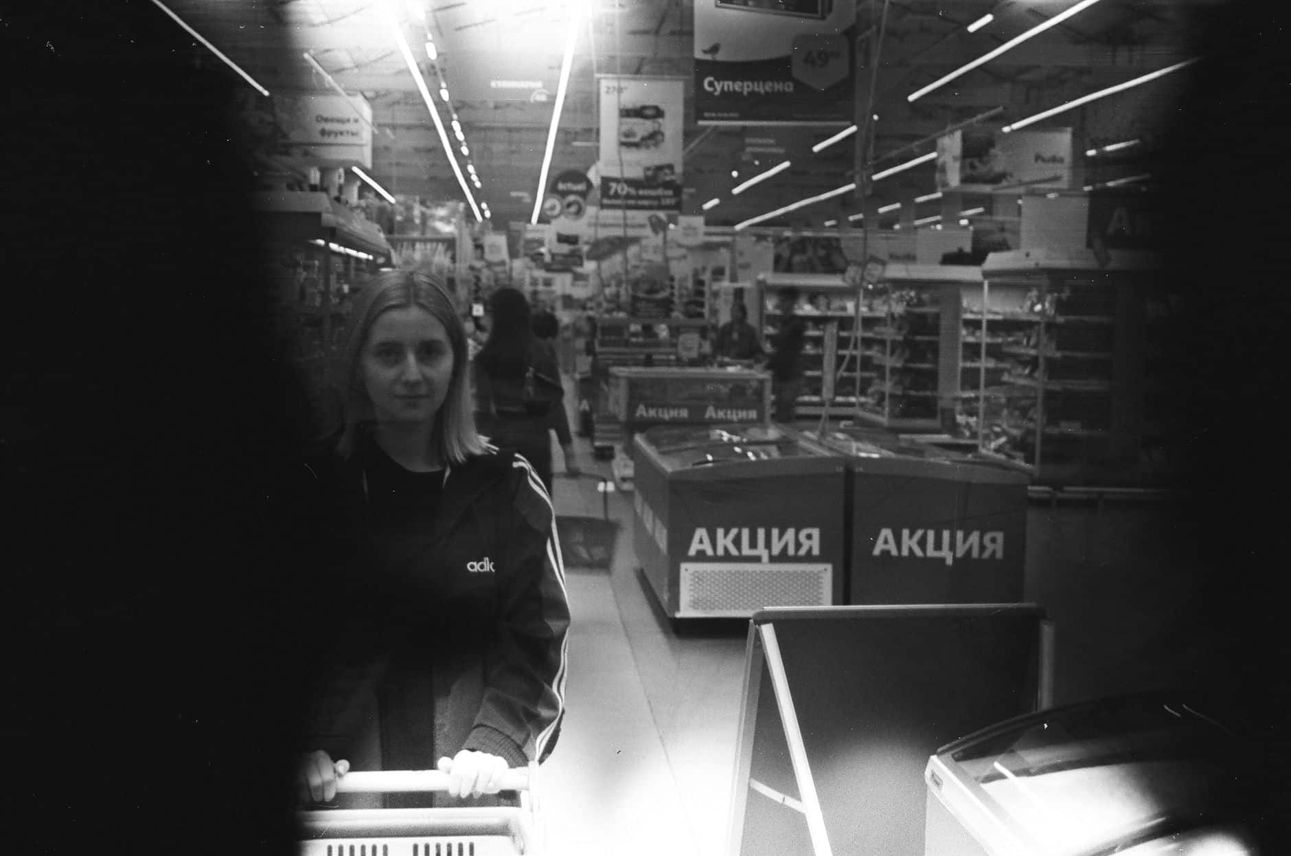 Kaip pasikeitė apsipirkimas po pandemijos: ką nauji vartojimo įpročiai reiškia Lietuvos verslui ir kainoms