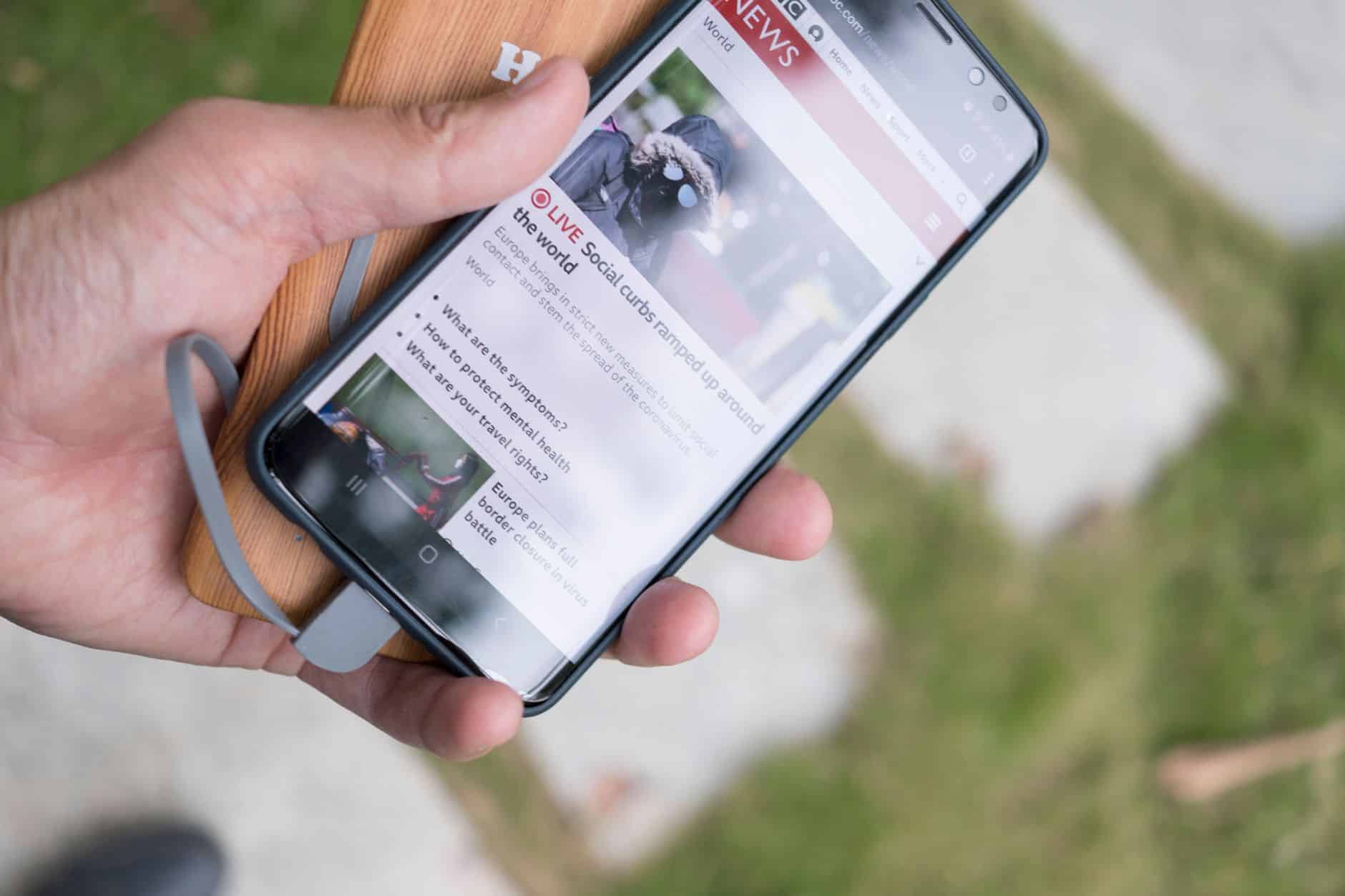 Kas iš tikrųjų eikvoja išmaniojo telefono bateriją: 7 dažnos klaidos ir kaip jas ištaisyti