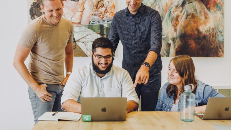 Lietuviški startuoliai paslaugų sektoriuje: kaip iš testinių projektų išauginti tvarų verslą