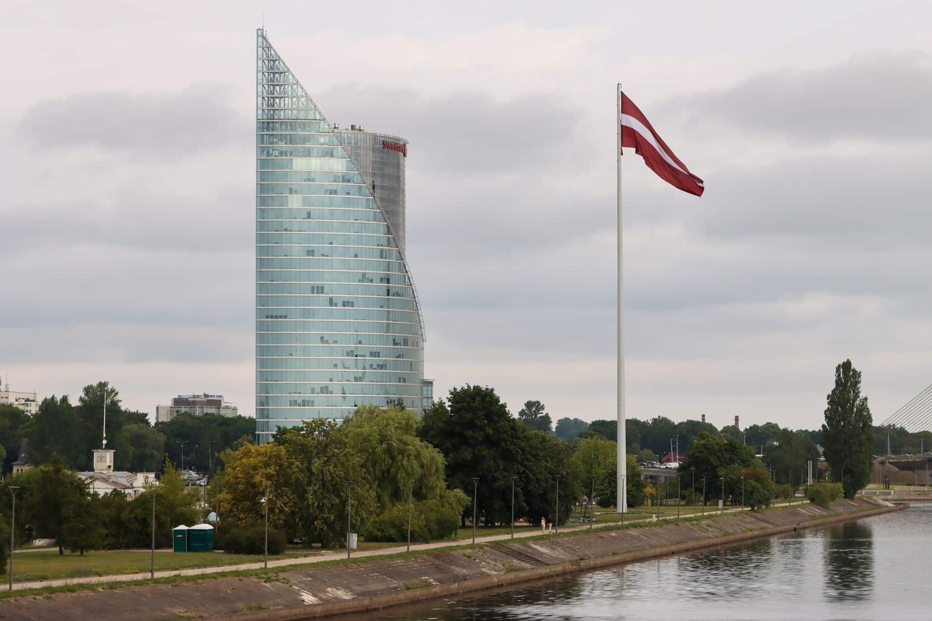Lietuvos paslaugų eksportas tyliai auga: kur atsiveria didžiausios nišos ir ko trūksta įmonėms