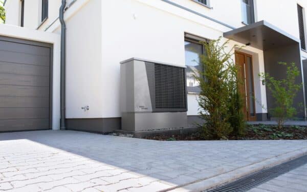 Namų šilumos siurbliai žengia į masinę rinką: kaip nepermokėti ir išsirinkti tinkamiausią sprendimą