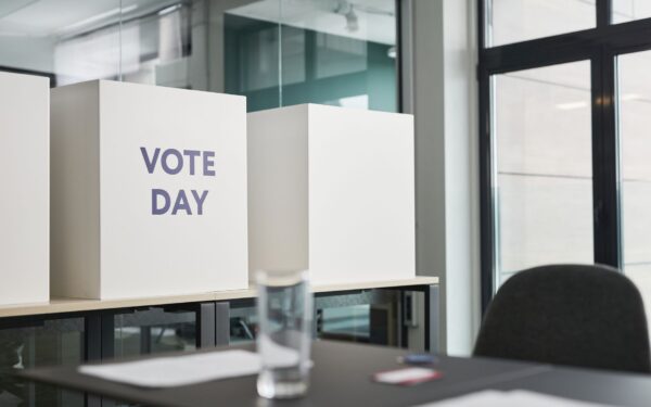 Partijų finansavimo tvarka po padidinamuoju stiklu: kokių pokyčių gali tikėtis politika ir rėmėjai