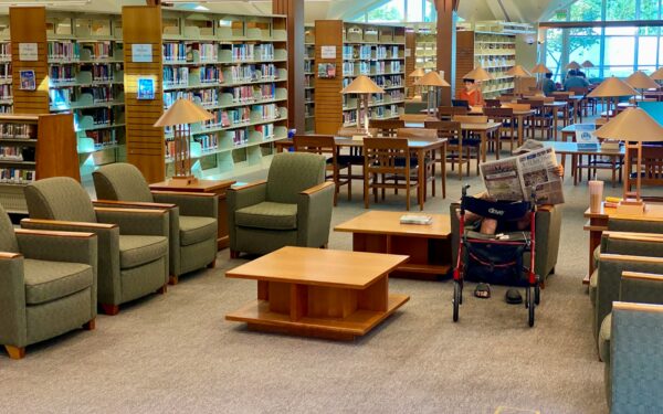Popietė skaitykloje: kaip atrasti bibliotekas kaip ramią laisvalaikio erdvę sau ir šeimai
