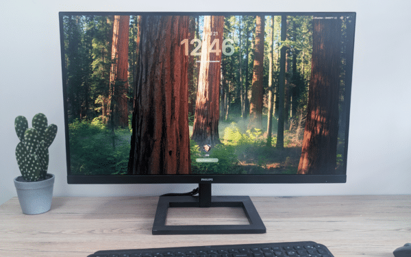 „Philips 27E1N1900AE“ apžvalga: vienas geriausių 4K monitorių darbui iki 250 eurų
