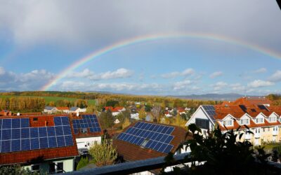 Bendruomenių energetiniai kooperatyvai: kaip gyventojai kartu investuoja į atsinaujinančią energiją