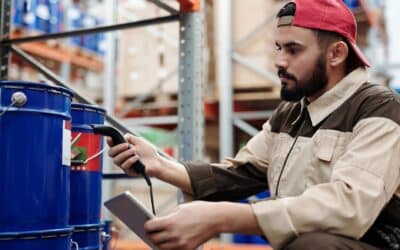 Įmonių sandėliai tampa duomenų centrais: kaip atsargų valdymas be popieriaus keičia logistikos taisykles