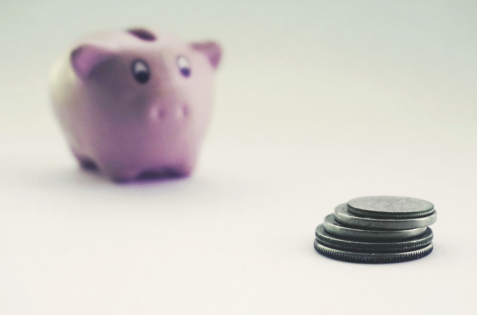 Kaip kaupti vaikų ateičiai: nuo kasdienio taupymo iki ilgesnės trukmės investicinių sprendimų