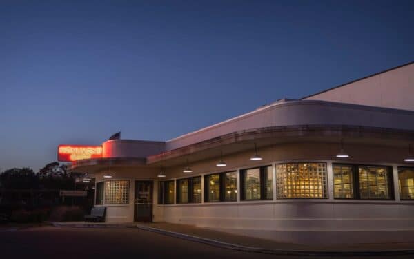 Regioninėms kavinėms ir restoranams iššūkis: kaip prisitaikyti prie besikeičiančių lankytojų srautų ir kainų spaudimo
