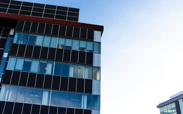 Smulkusis verslas ir klimato krizė: kaip mažos Lietuvos įmonės gali uždirbti iš žaliosios ekonomikos