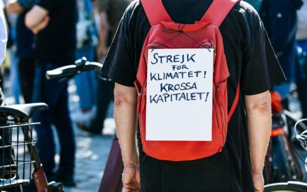 Stalo žaidimų vakarai su draugais: kaip iš paprasto susitikimo susikurti smagią ir reguliarią tradiciją
