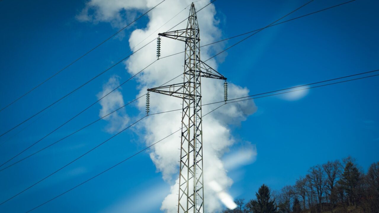 Slovėnija investuos 59 mln. eurų į baterijas, planuoja reikšmingai sustiprinti elektros tinklą