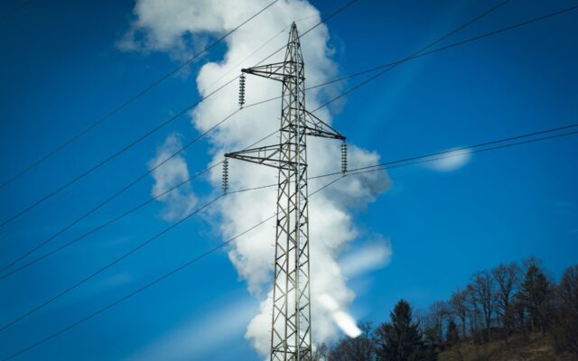 Slovėnija investuos 59 mln. eurų į baterijas, planuoja reikšmingai sustiprinti elektros tinklą