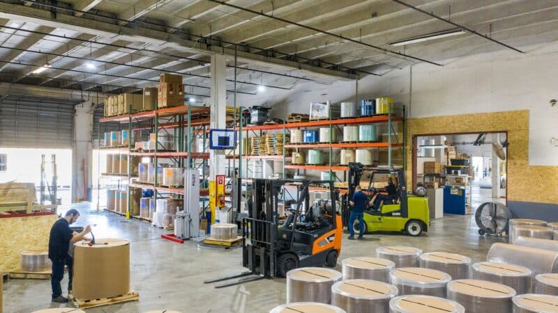 Didelio regioninio logistikos centro uždarymas šalia Kauno: kokius signalus tai siunčia krovinių rinkai ir darbuotojams