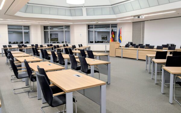 Diskusijos dėl mero įgaliojimų: ar reikia keisti galių balansą tarp savivaldybių tarybų ir vadovų?