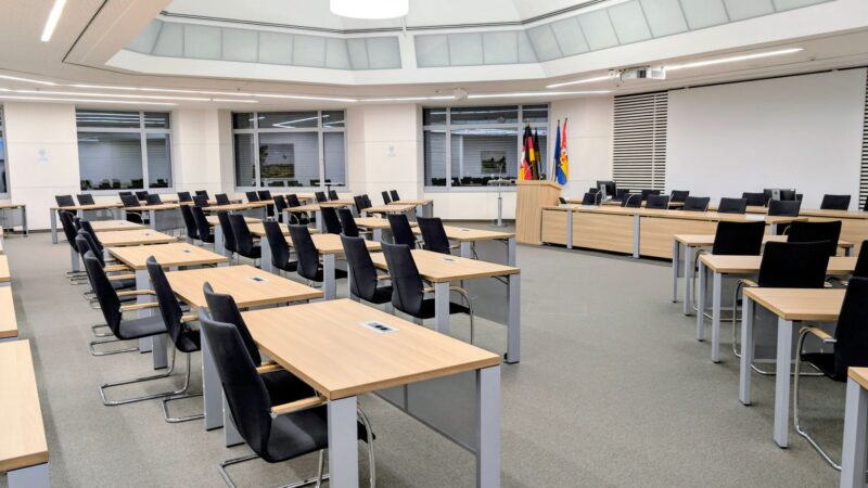 Diskusijos dėl mero įgaliojimų: ar reikia keisti galių balansą tarp savivaldybių tarybų ir vadovų?