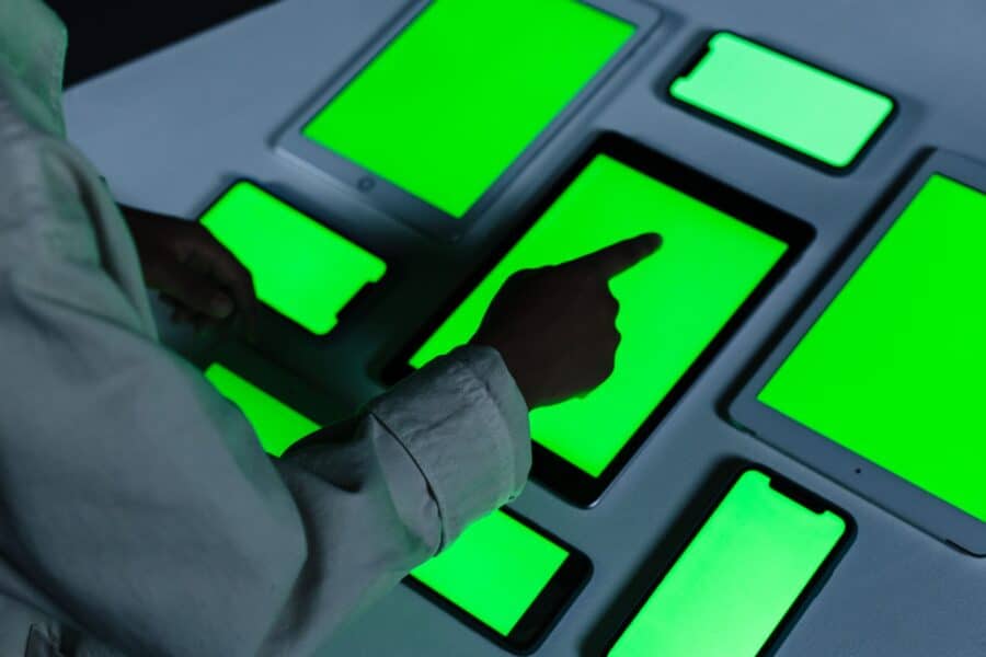 Elektroniniai parašai programėlėse: kaip mobilios tapatybės sprendimai keičia sutartis ir kasdienius reikalus - technology devices newsroom Elektroninis parasas Kibernetinis saugumas