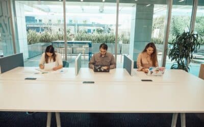 Finansų technologijų startuoliai buriasi į bendrus biurus: kaip tokie centrai keičia verslo aplinką Vilniuje