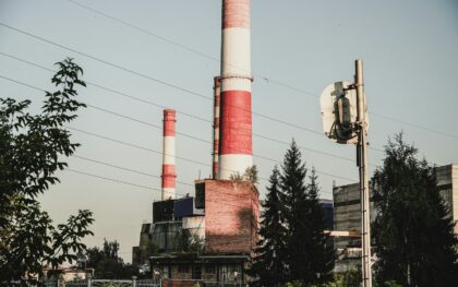 Gamybos įmonė investuoja į saulės parką ir energijos kaupimą: ką tai reiškia sąnaudoms ir konkurencingumui