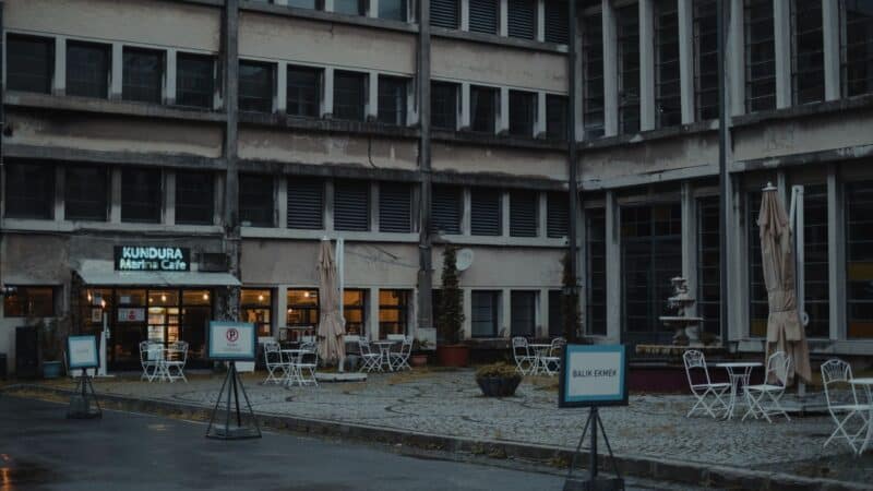 Gyvenamųjų rajonų triukšmas ir kvapai: ką gali nuomininkai, savininkai ir projektuotojai