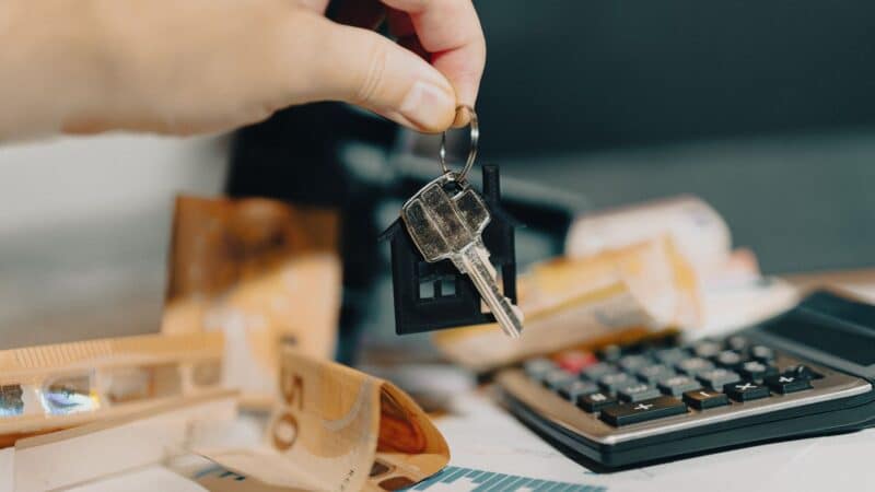 Kaip paruošti asmeninius finansus galimam nuomos kainų šuoliui: praktiniai žingsniai nuomininkams