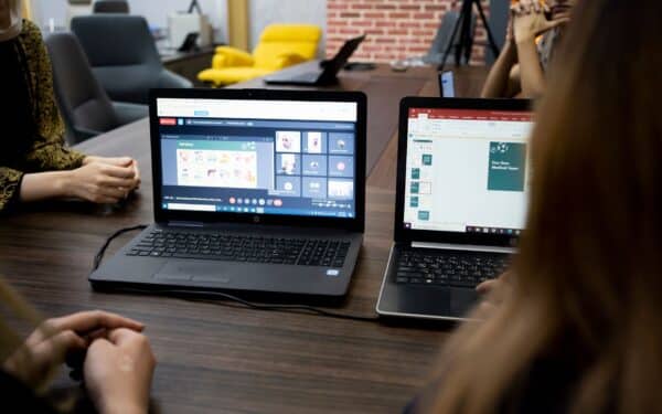 Lietuviškas startuolis su nuotolinės komandos modeliu: kaip mažai komandai pavyko pritraukti užsienio kapitalą