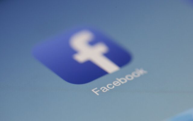 Istorinis teismas prieš „Meta“: sprendimas gali visiems laikams pakeisti „Instagram“ ir „Facebook“