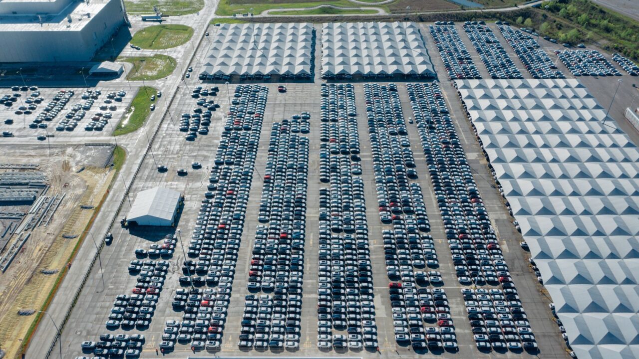 Vokiškų automobilių dominavimui iškilo grėsmė, senasis sėkmės modelis nebeveikia