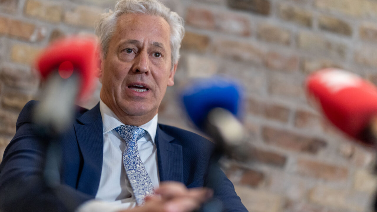 Ginče dėl „Achemos grupės“ kontrolės – Laurinaičio skundas LAT