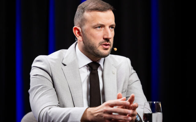 V. Sinkevičius siūlo svarstyti kreipimąsi į EK dėl audros padarytos žalos