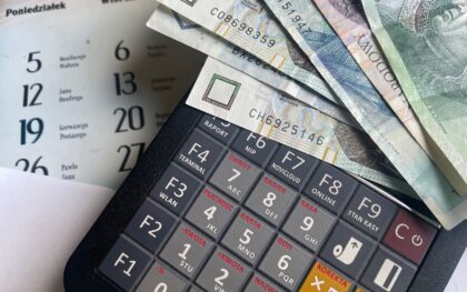 Skolos be panikos: kaip susidaryti realų grąžinimo planą ir išvengti nuolatinių įtampų dėl pinigų